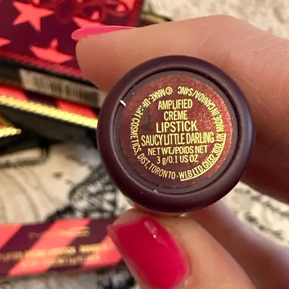 MAC Cosmetics Vibrant Pink Lipstick - Picture 7 of 7